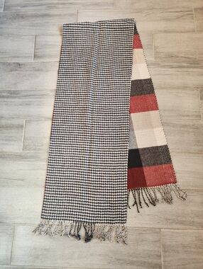 Pottery Barn Long Scarf Unisex Whittaker Reversible Plaid Houndstooth Fringe